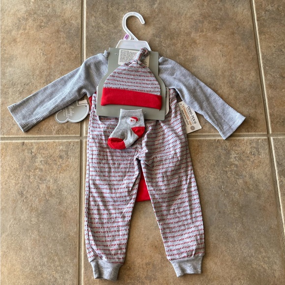 Baby Essentials Long Sleeve Embroidered My First Christmas Santa Set for baby - Picture 5 of 6